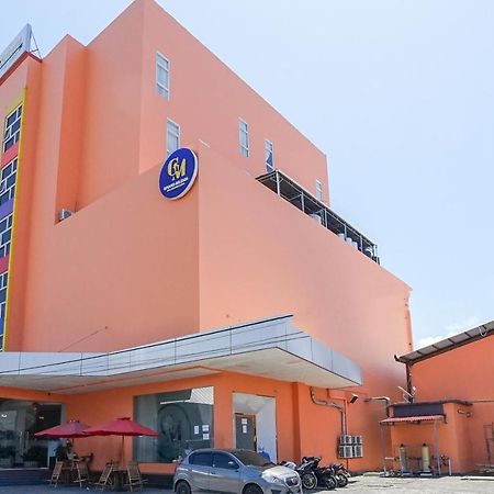 Hotel Royal Manado Exterior foto